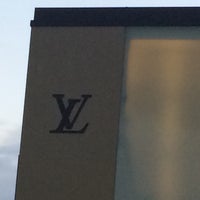 Louis Vuitton 名古屋栄店 丸の内区 中区錦3 16 17 Louis Vuitton 名古屋栄店 丸の内区 中区錦3 16 17