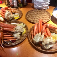 Photo taken at Hooters by Ryan J. on 9/13/2019
