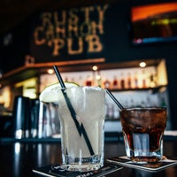 Photo prise au Rusty Cannon Pub par Rusty Cannon Pub le3/29/2016