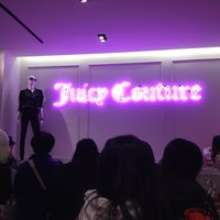 Photo taken at Juicy Couture by Keylla O. on 11/4/2012