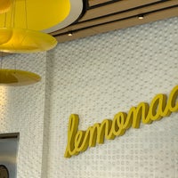 Photo taken at Lemonade by Gino F. on 9/13/2021