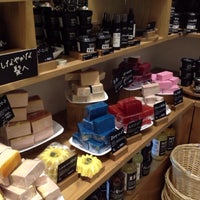 Lush Cosmetics Shop In 墨田区