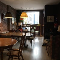 รูปภาพถ่ายที่ Anticafé Montréal โดย Behnoush S. เมื่อ 7/8/2017