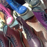 dr martens quebec hours
