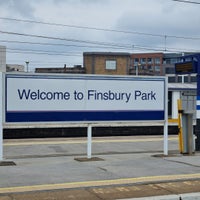 Photo taken at Finsbury Park Railway Station (FPK) by Jonathan F. on 4/19/2023