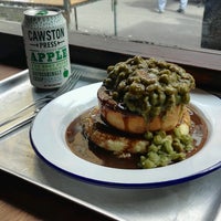 Photo taken at Pieminister by Savan V. on 9/12/2016