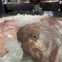 Foto tomada en Seafood Central  por Karen W. el 11/14/2022