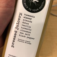 Photo taken at Pressed Juicery by ro c. on 1/4/2019