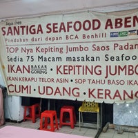 Photo taken at Santiga Seafood (Abeng) by Stallone T. on 1/8/2024