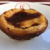 6/17/2018 tarihinde Yingxue Y.ziyaretçi tarafından Café Lisboa'de çekilen fotoğraf