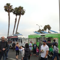 Photo taken at Beach Eats Food Trucks by Tom H. on 7/26/2013