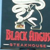 Photo taken at Black Angus Steakhouse by Mike D. on 9/6/2017