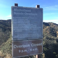 Photo taken at Mulholland Scenic Overlook by Farzad S. on 12/28/2017