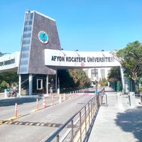 รูปภาพถ่ายที่ Afyon Kocatepe Üniversitesi โดย 🐆👑💣🔥💎🦂LE🅾PAR HATUN🦂💎🔥💣🦅👑 . เมื่อ 7/2/2022