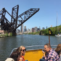 Photo taken at Chicago Water Taxi - Chinatown by Hector Luis T. on 5/21/2016