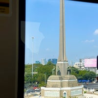 Photo taken at BTS Victory Monument (N3) by DaR on 2/8/2024