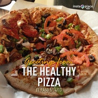 Photo taken at The Healthy Pizza Company by Jerry T. on 5/14/2013