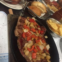 Photo taken at Parrilla Quilmes by Tere™ on 9/4/2016