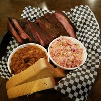 Photo taken at Smokies Hickory House BBQ by Beertracker on 12/30/2017