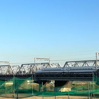 Photo taken at Yokosuka-Line Tamagawa Bridge by おはぎ on 12/10/2023