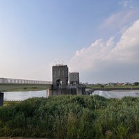 Photo taken at 二ヶ領宿河原堰堤 by おはぎ on 6/25/2023