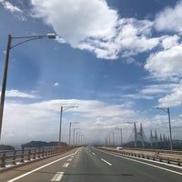 Photo taken at 与島橋 by おはぎ on 7/1/2018