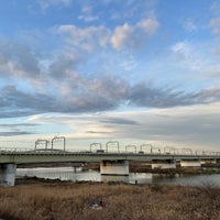 Photo taken at 多摩川橋梁 by おはぎ on 1/28/2024