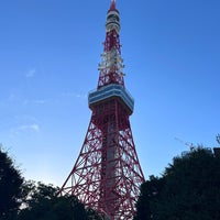 Photo taken at Tokyo Tower Intersection by おはぎ on 9/25/2022