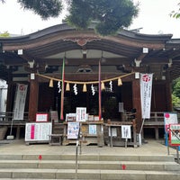 Photo taken at Hatonomori Hachiman Shrine by おはぎ on 4/27/2024