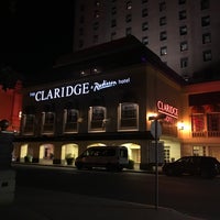 Foto tirada no(a) The Claridge - a Radisson Hotel por Brian G. em 8/30/2019