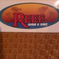 Das Foto wurde bei Reef Sushi &amp;amp; Sake von TJ am 5/2/2013 aufgenommen