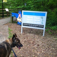 รูปภาพถ่ายที่ Reedy Creek Nature Center โดย Greg L. เมื่อ 4/21/2013