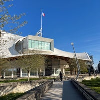 Photo taken at Centre Pompidou-Metz by Liew M. on 4/15/2023