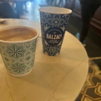 Photo taken at Balzac&amp;#39;s Coffee by Somik R. on 4/14/2024