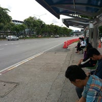 Photo taken at BMTA Bus Stop สะพานสมเด็จพระปิ่นเกล้า (Somdet Phra Pin Klao Bridge) by Nx Kn N. on 6/6/2017