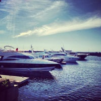 5/15/2013にМаксим ⚓.がMore. Yachts &amp;amp; Seafoodで撮った写真