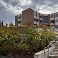 Photo taken at University Of Vermont by Erik G. on 10/7/2022