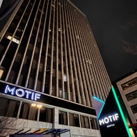 Das Foto wurde bei Hilton Motif Seattle von Erik G. am 4/9/2023 aufgenommen