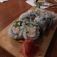 Foto scattata a Nama Sushi Bar da Erik G. il 12/23/2018