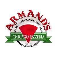 2/3/2016 tarihinde Armand&amp;#39;s Chicago Pizzeriaziyaretçi tarafından Armand&amp;#39;s Chicago Pizzeria'de çekilen fotoğraf