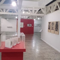 Photo taken at Museo de la Estampa y el Diseño Carlos Cruz-Diez by Freddy R. on 3/20/2017