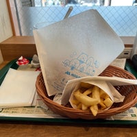 Photo taken at MOS Burger by ウッシー on 7/17/2023