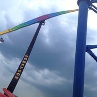 Photo taken at Slingshot and Vomatron by Agu on 6/10/2014