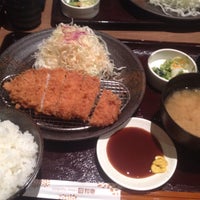 Photo taken at Tonkatsu Wako by Iwao Y. on 5/28/2015