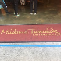 9/9/2018 tarihinde Preciousziyaretçi tarafından Madame Tussauds San Francisco'de çekilen fotoğraf