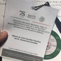 Photo taken at Secretaría De Salud by Ticko G. on 10/18/2018