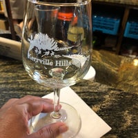 Foto tirada no(a) Kerrville Hills Winery por Tyeshia B. em 9/1/2018