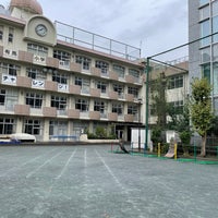 Photo taken at 有馬小学校 by shifuku on 10/31/2021