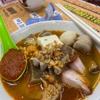 Photo taken at WuFoo Hokkien Prawn Noodle · Loh Mee by Fedoz C. on 4/11/2022