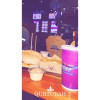 Photo taken at BurgerFuel by NAWAF on 11/18/2016